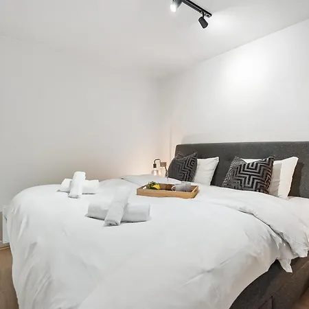 Appartement King Bed - Behind Bryggen - Renovated Des 23 à Bergen Extérieur photo